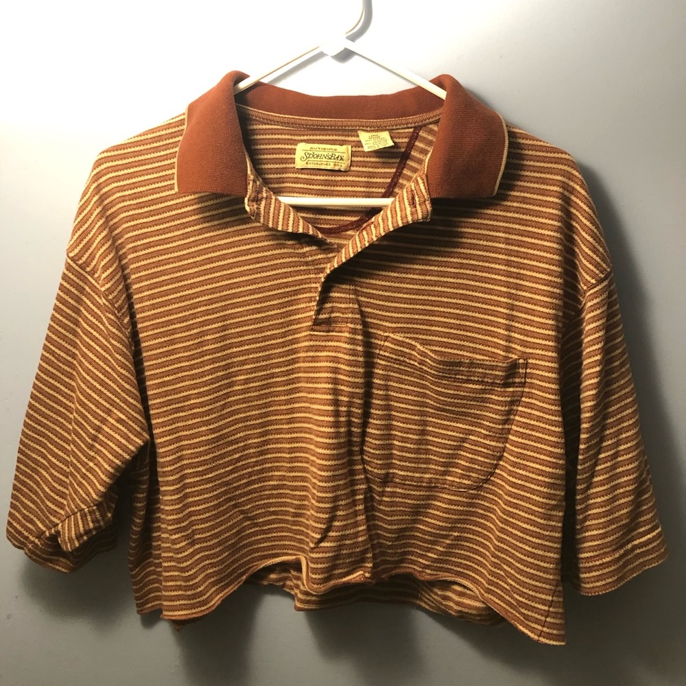 cropped collar shirt